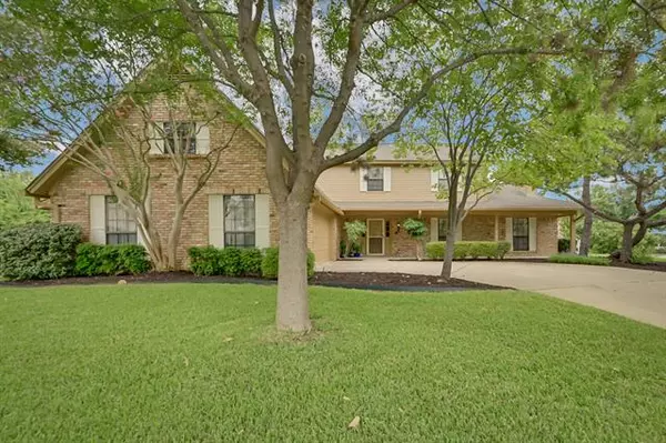 1400 Porto Bello Court, Arlington, TX 76012