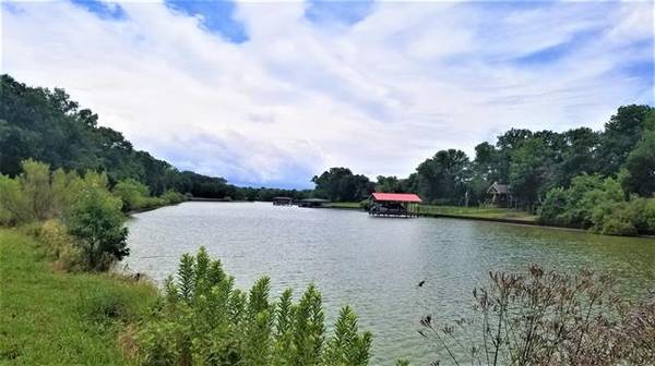 L 436 Waters Edge Drive, Corsicana, TX 75109