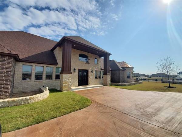 1500 Laguna Bay, Pelican Bay, TX 76020