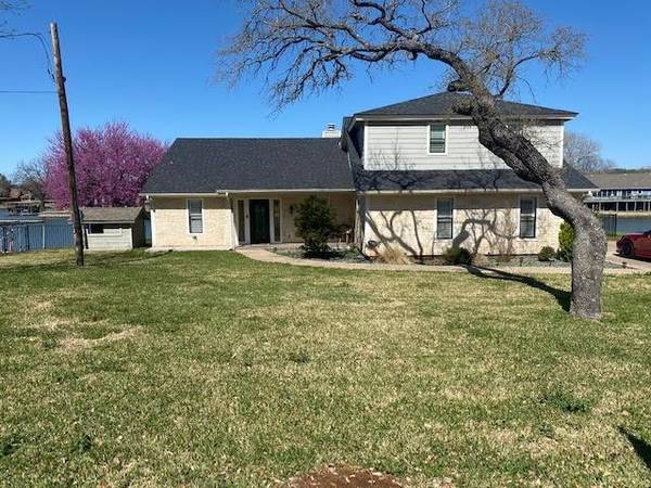 608 Casas Del Norte Court, Granbury, TX 76049