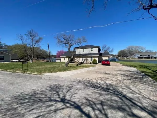 Granbury, TX 76049,608 Casas Del Norte Court