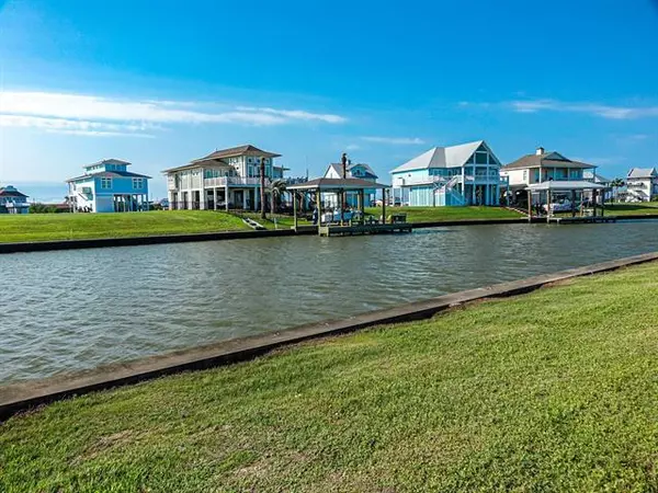 Port Bolivar, TX 77650,2012 Laguna Harbor Estate Boulevard