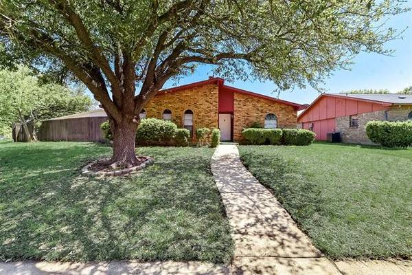 7202 Lost Canyon Drive, Dallas, TX 75249