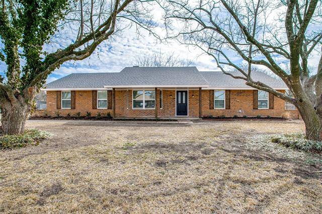 515 La Cresta Drive, Red Oak, TX 75154