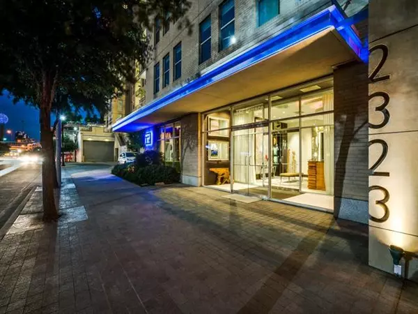 2323 N Houston Street #704, Dallas, TX 75219