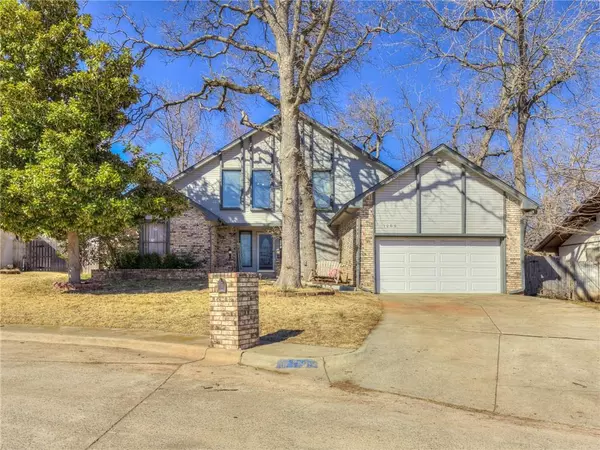 1209 Devonshire Court, Edmond, OK 73034