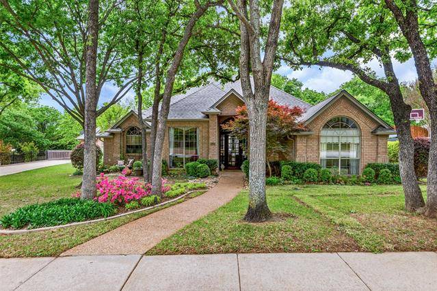 1518 Highland Oaks Drive, Keller, TX 76248