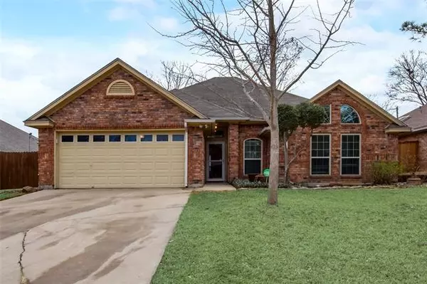 802 Auburndale Drive, Mansfield, TX 76063