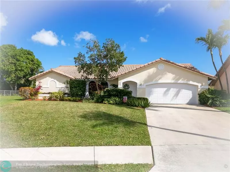 5143 Deerhurst Crescent Cir, Boca Raton, FL 33486