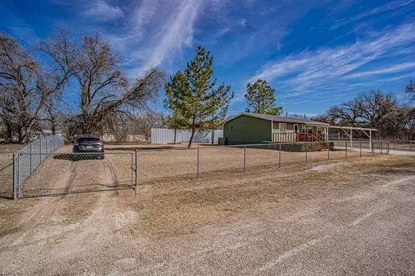 Granbury, TX 76048,5422 Louisiana Trail