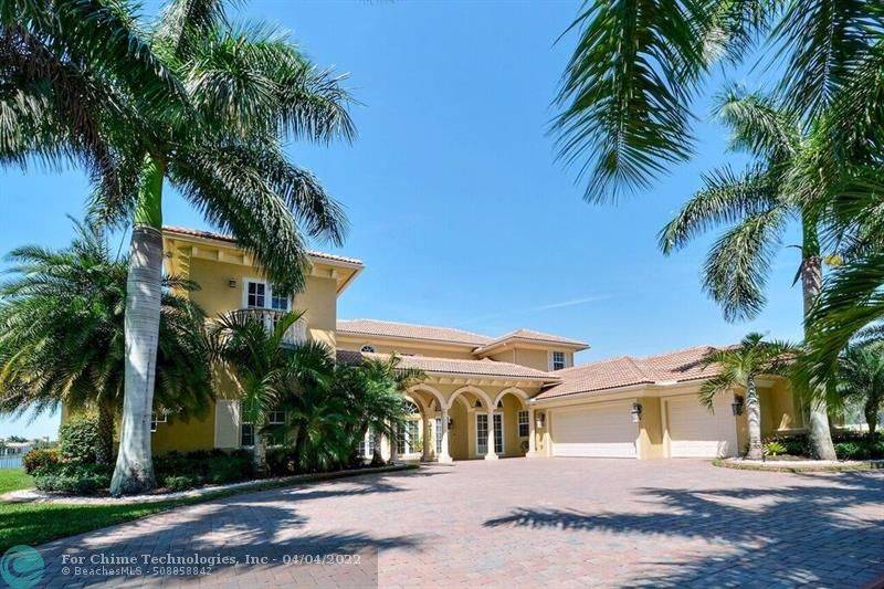 19313 Waters Edge St, Weston, FL 33332