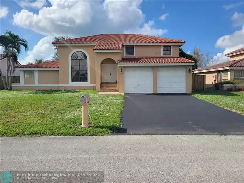 6231 Olde Moat Way, Davie, FL 33331