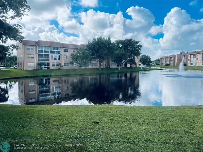 9800 Sunrise Lakes Blvd  #112, Sunrise, FL 33322