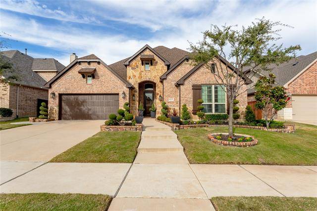 613 Tweed Drive, Fort Worth, TX 76131