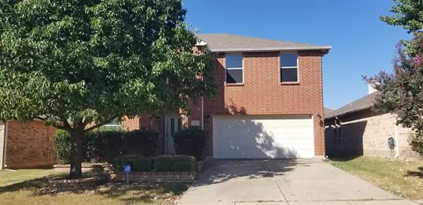 7609 Indigo Ridge Drive, Fort Worth, TX 76131