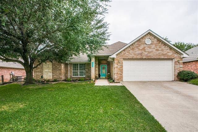 6005 Western Creek Lane, Haltom City, TX 76137