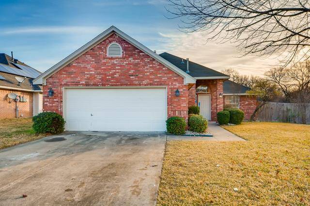 6028 Bent Creek Drive, Haltom City, TX 76137