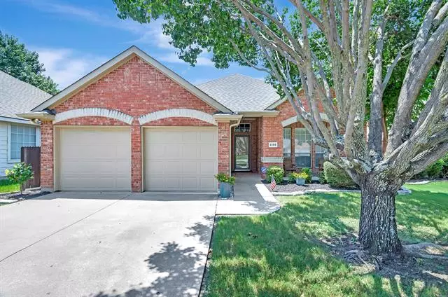 5104 Deer Ridge Court, Fort Worth, TX 76137