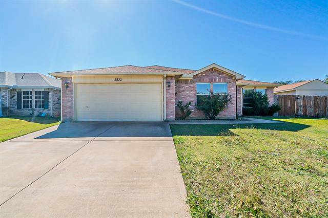 5832 River Ridge Drive, Haltom City, TX 76137