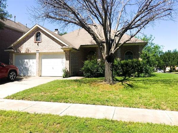 7109 Old Mill Drive, Fort Worth, TX 76137