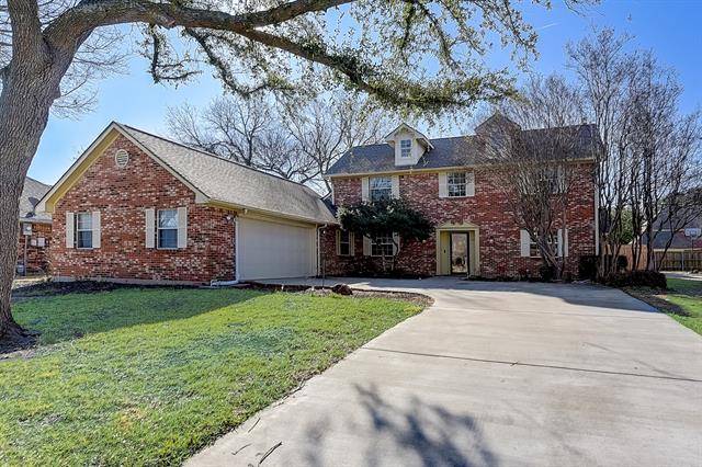 2206 Elmhurst Street, Rowlett, TX 75088