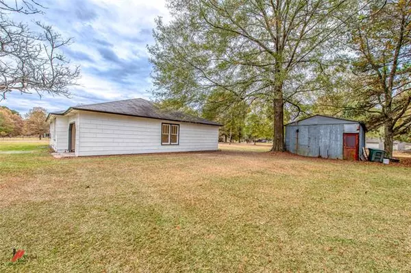 Springhill, LA 71075,692 11th Street NE