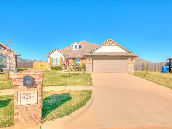 4233 NW 154th Street, Edmond, OK 73013