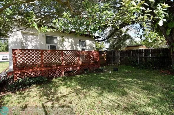 Miramar, FL 33023,6151 SW 35th St