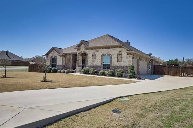 400 Gray Wolf Trail, Hudson Oaks, TX 76087