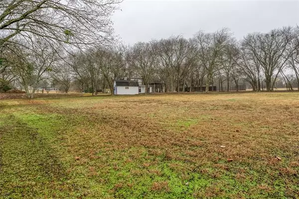 Waxahachie, TX 75167,248 S Falling Leaves Drive