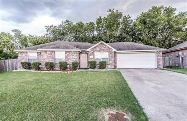 1512 Killdee Court, Desoto, TX 75115