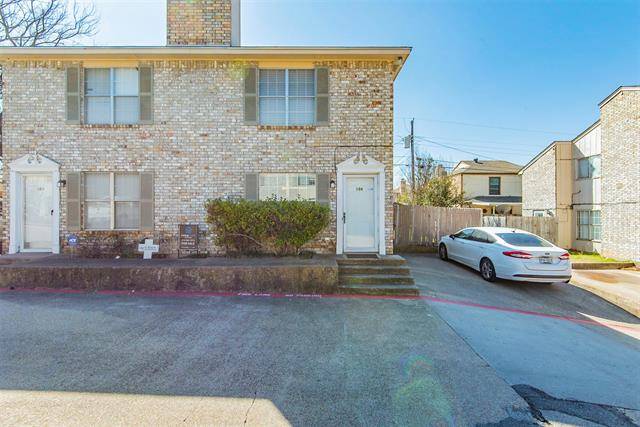 106 Graystone Place, Duncanville, TX 75137