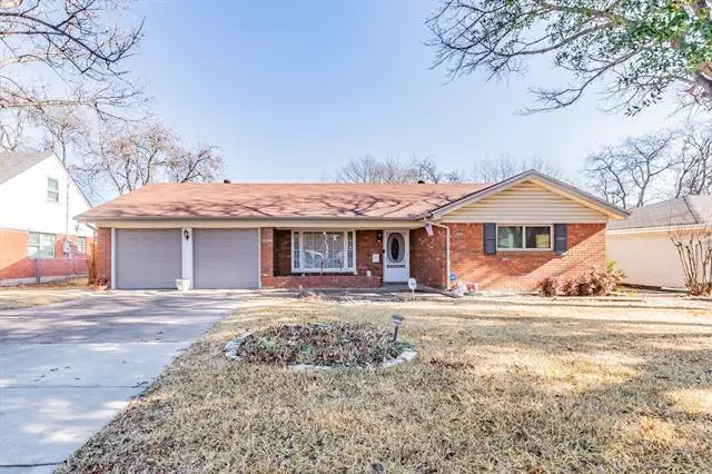 5609 Odessa Avenue, Fort Worth, TX 76133