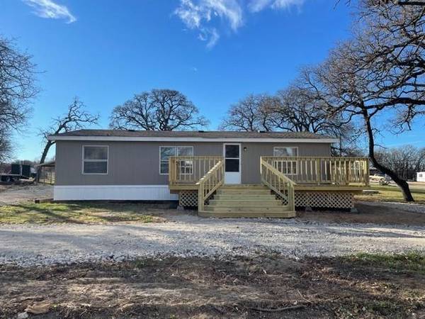 289 Belle Place, Springtown, TX 76082