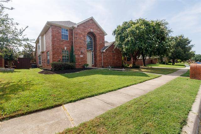 3924 Gillespie Drive, Carrollton, TX 75010