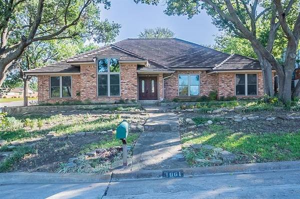 1001 Canadian Circle, Grand Prairie, TX 75050