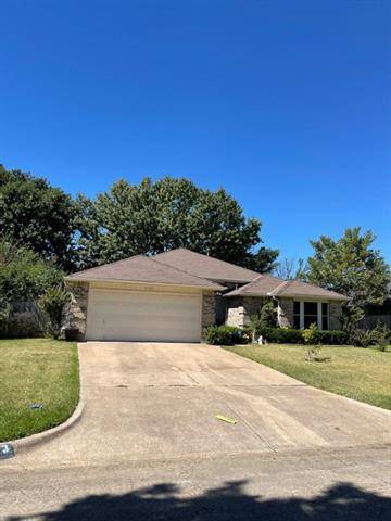 4133 Scotland Drive, Grand Prairie, TX 75052