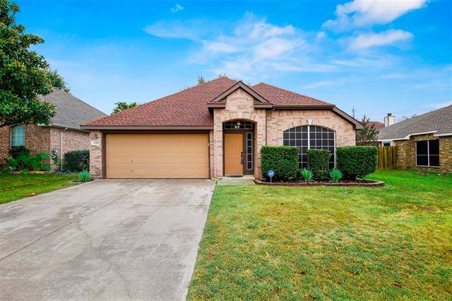 4319 Eric Street, Grand Prairie, TX 75052