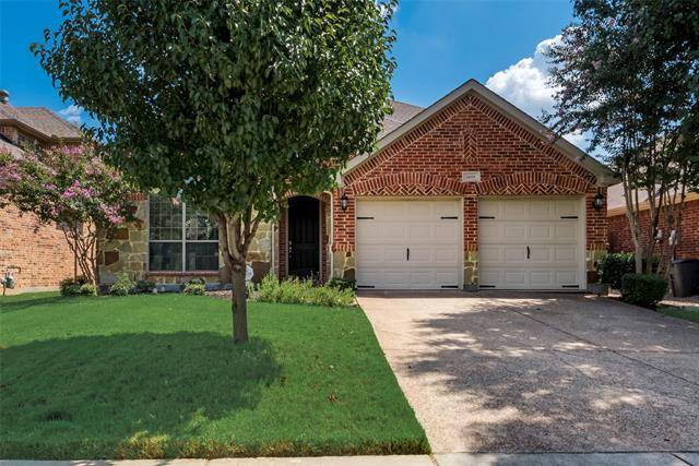 2699 Cove Drive, Grand Prairie, TX 75054