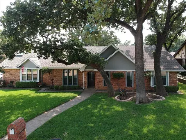 Grand Prairie, TX 75050,2413 Knightsbridge Street