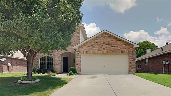 7476 Tormes, Grand Prairie, TX 75054