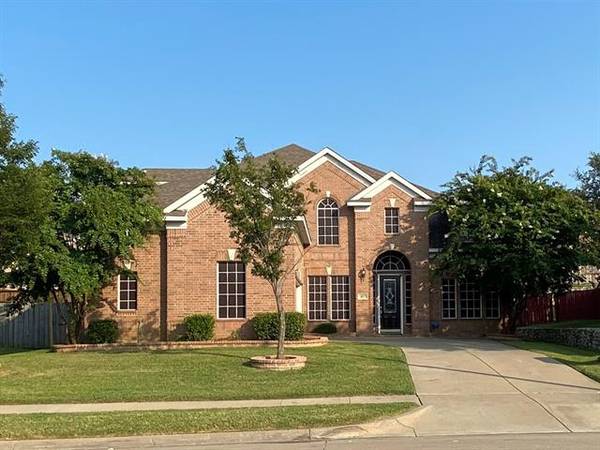 419 Suffolk Drive, Grand Prairie, TX 75052