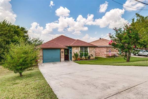 501 NW 18th Street, Grand Prairie, TX 75050