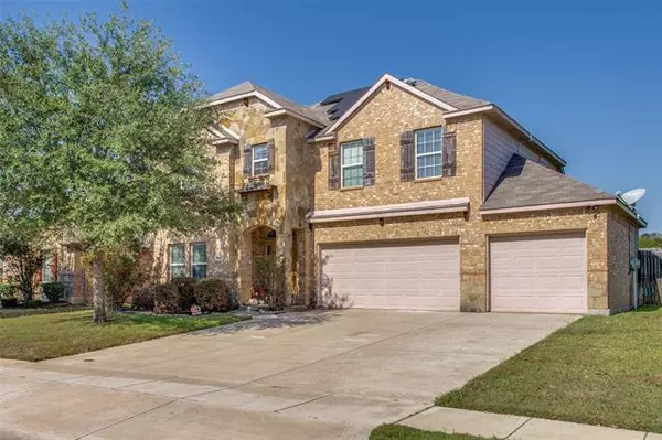 6068 Cedar Glen Drive, Grand Prairie, TX 75052