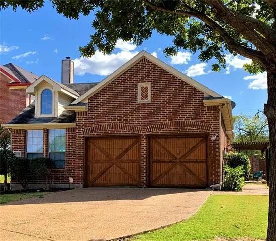 4015 Silver Meadow Lane, Grand Prairie, TX 75052