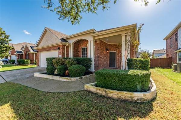 3175 Serpis, Grand Prairie, TX 75054