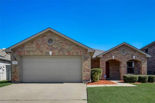 5412 Maverick Drive, Grand Prairie, TX 75052