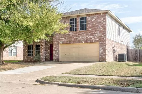 6054 Susanna Drive, Grand Prairie, TX 75052