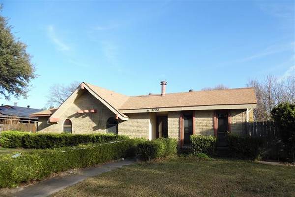 3722 Cumberland Lane, Grand Prairie, TX 75052