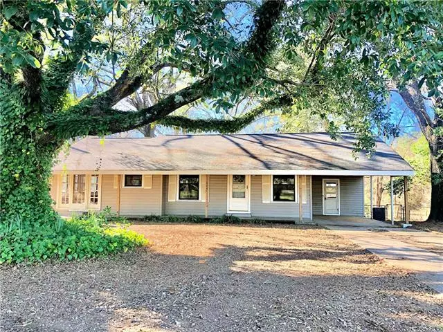 694 N Main Street, Sibley, LA 71073